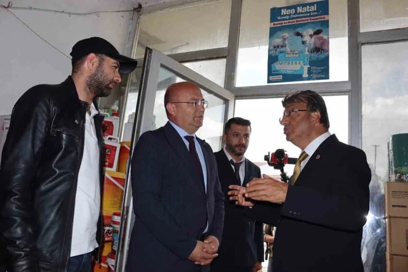 AK Parti Van Milletvekili Kayhan Türkmenoğlu, "Türkiye Yüzyılı için Hep yeni, Hep ileri" programları kapsamında Erzurum’