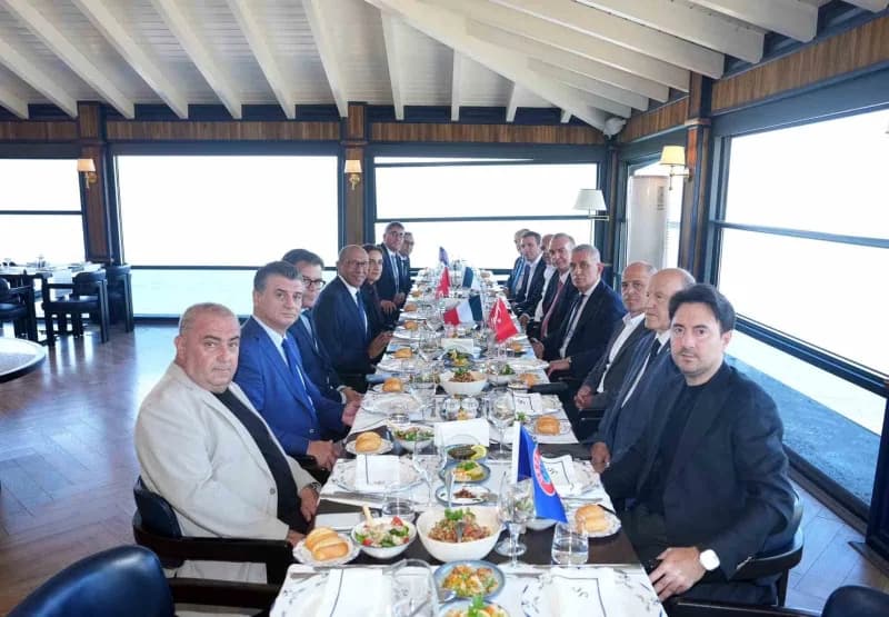 A Milli Takım’ın UEFA Uluslar a Ligi 1. Grup’taki Fransa karşılaşması öncesinde iki ülke Futbol federasyonlarının yöneti