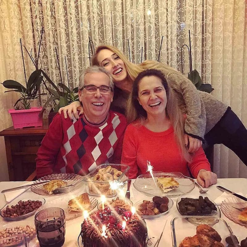Gülşah Gizem Angı ve ailesi (Arşiv)