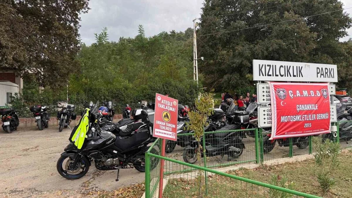 Çanakkale’nin Çan ilçesine bağlı Etili köyünde bir araya gelen motosiklet tutkunları, bu yıl ikincisi düzenlenen Pilav E