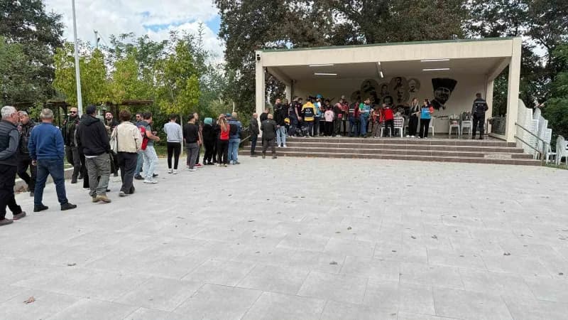 Çanakkale’nin Çan ilçesine bağlı Etili köyünde bir araya gelen motosiklet tutkunları, bu yıl ikincisi düzenlenen Pilav E