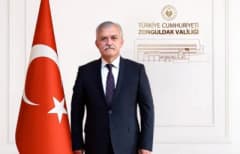 Zonguldak Valiliği önünde düzenlenen Muammer Balcı için resmi tören