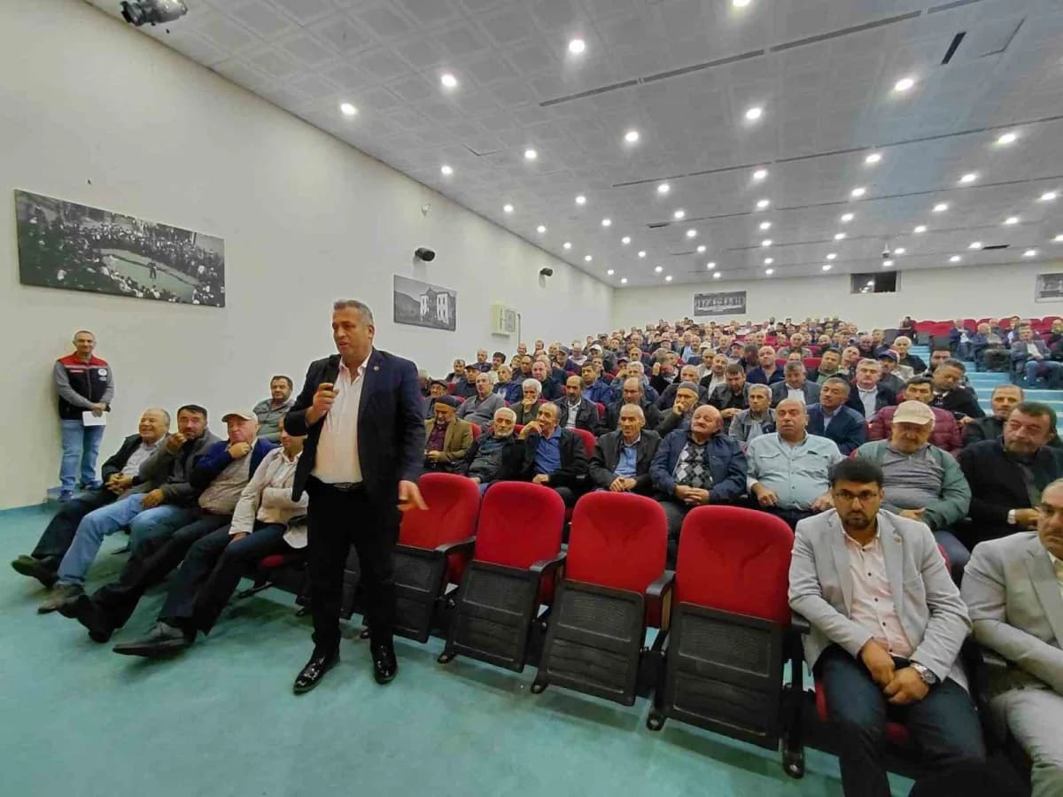 Bolu’nun Mudurnu ilçesinde faaliyet gösteren 329 ticari kanatlı hayvan yetiştiricisine yönelik hastalıkların önlenmesi v