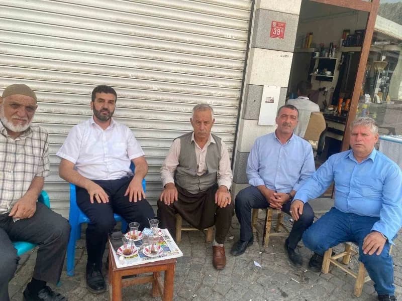 Diyarbakır’ın Çermik İlçe Müftüsü Burhan Kızılarslan ahilik haftası etkinlikleri kapsamında İlçe esnafını ziyaret ederek