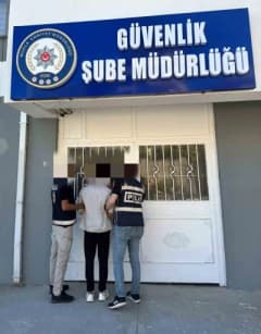 Muğla Menteşe'de okul bahçesindeki Atatürk büstü