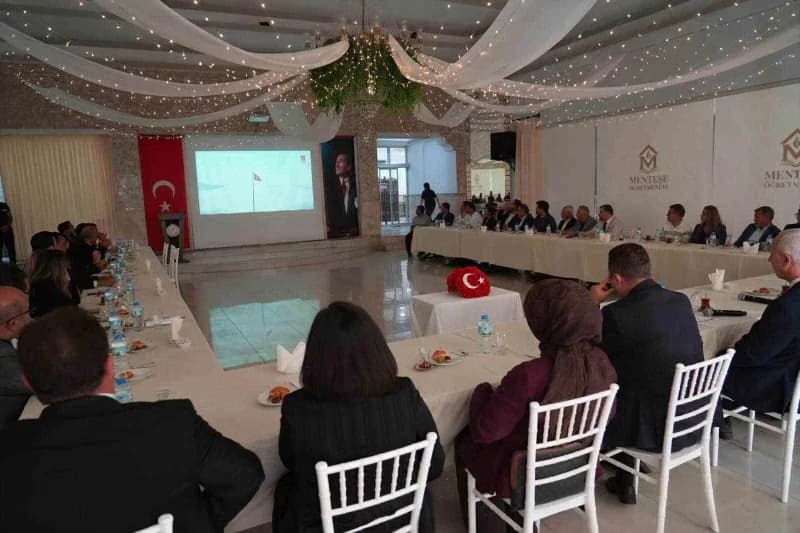 Muğla’da "Millî Şuur, Birlik ve Beraberlik" Buluşması: STK’lar ve kurumlar ortak çalışmalar için bir araya geldi