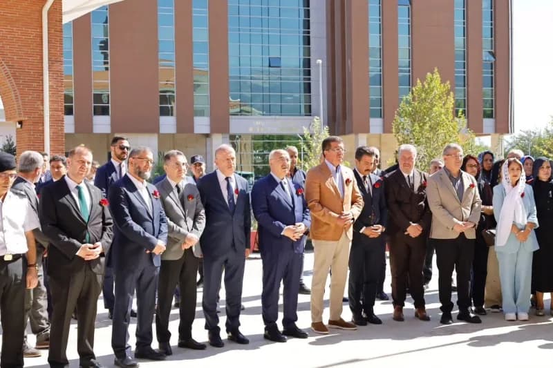 Mukaddes Emanetler Denizli’de ziyarete açıldı