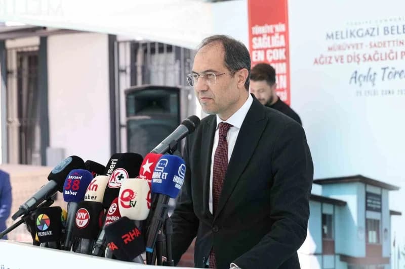 Sağlık alanında hayata geçirdiği projelerle rekor hizmetlere imza atan Melikgazi Belediyesi ilçe halkının modern ve nite