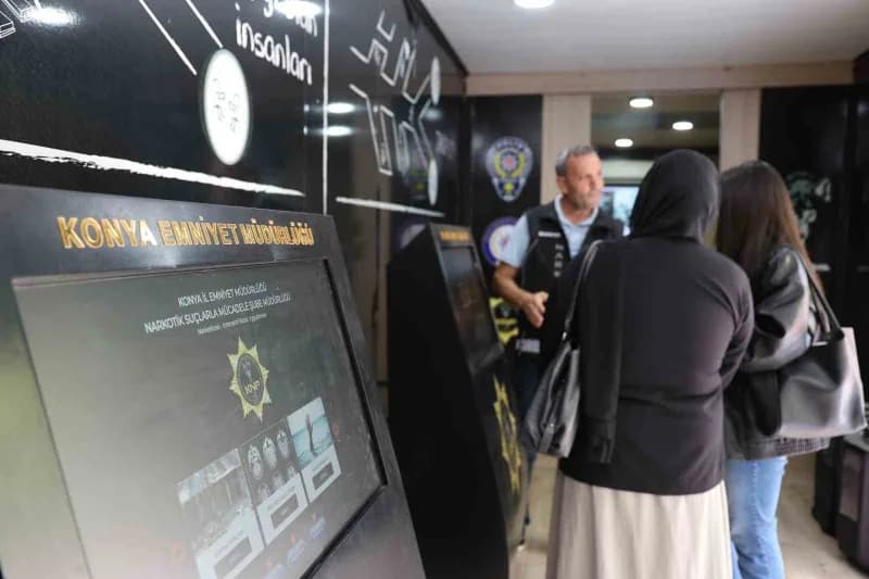 Elazığ’a ilk kez gelen NARKO TIR, vatandaşların yoğun ilgisiyle buluşarak uyuşturucuyla Mücadele eğitimlerine başladı