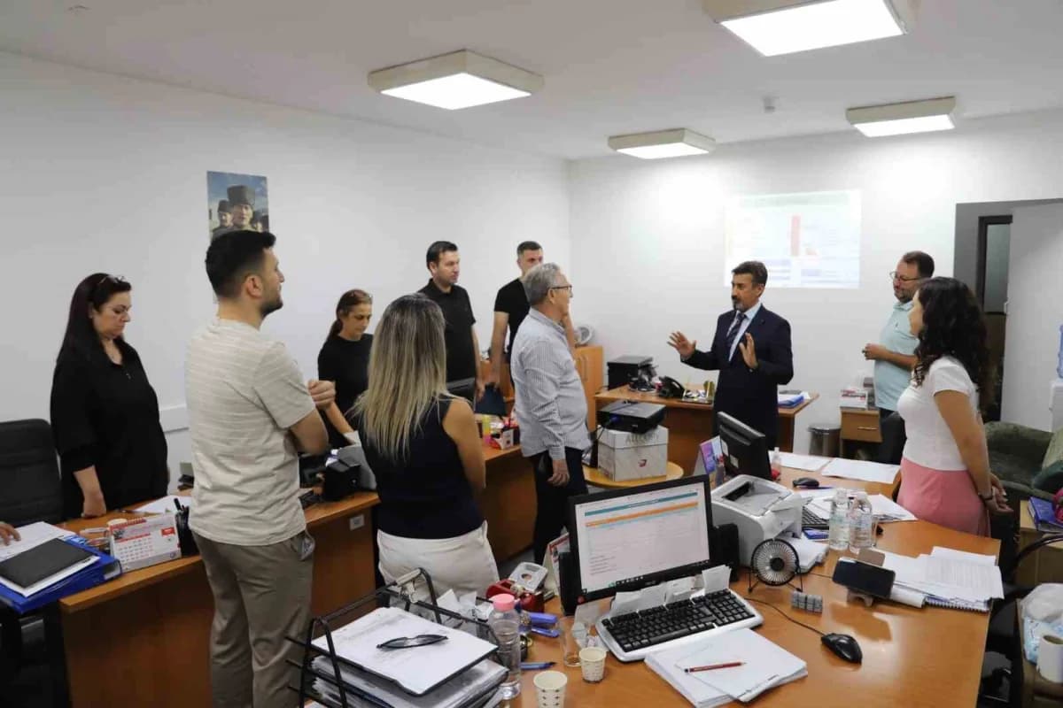 Nazilli Belediyesi İnsan Kaynakları ve Eğitim Müdürlüğü personeline, maaş hesaplama ve Bordro Hazırlama süreçlerine yöne