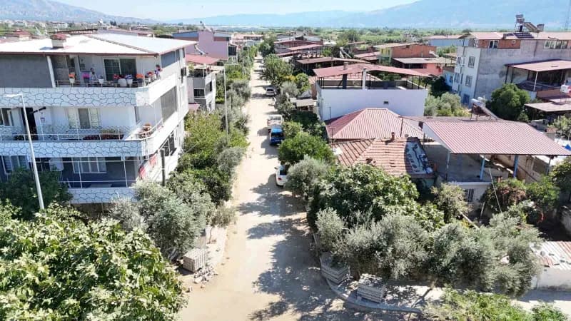 Nazilli Belediyesi, Çapahasan Mahallesi’nde uzun süredir yenilenmesi beklenen 873, 875, 877, 879 ve 881 Sokaklar için yo