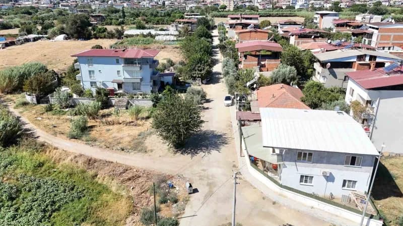 Nazilli Belediyesi, Çapahasan Mahallesi’nde uzun süredir yenilenmesi beklenen 873, 875, 877, 879 ve 881 Sokaklar için yo