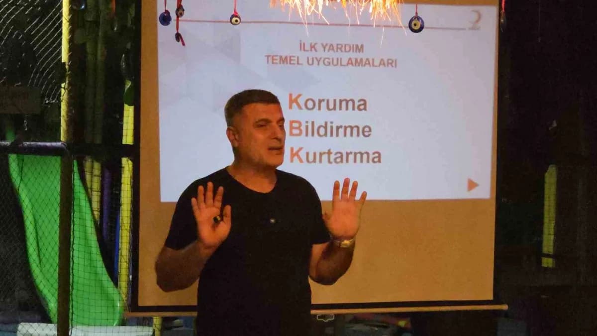 Motosiklet tutkunları ilkyardım eğitimi aldı