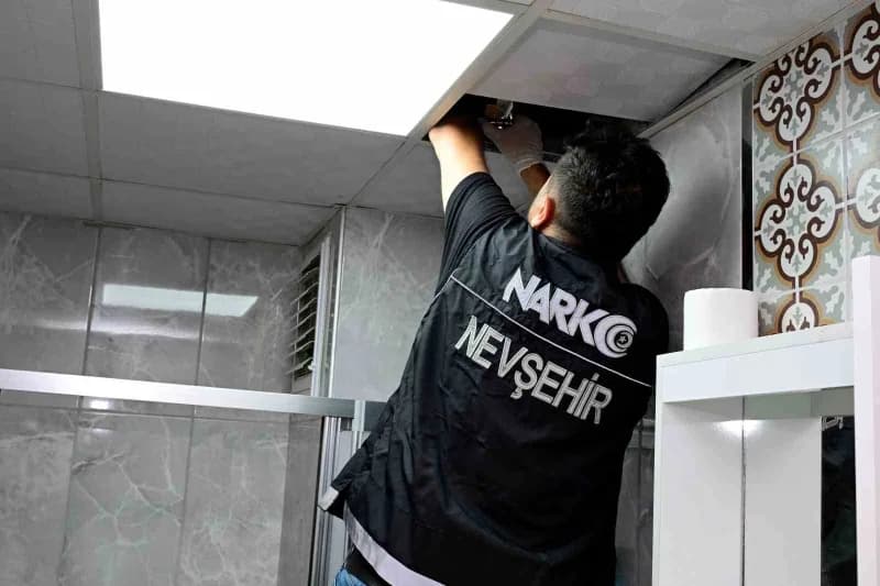 Nevşehir’de dijital platformlar üzerinden uyuşturucu Madde satışı yaptığı belirlenen şüphelilere yönelik 4 ilde düzenlen