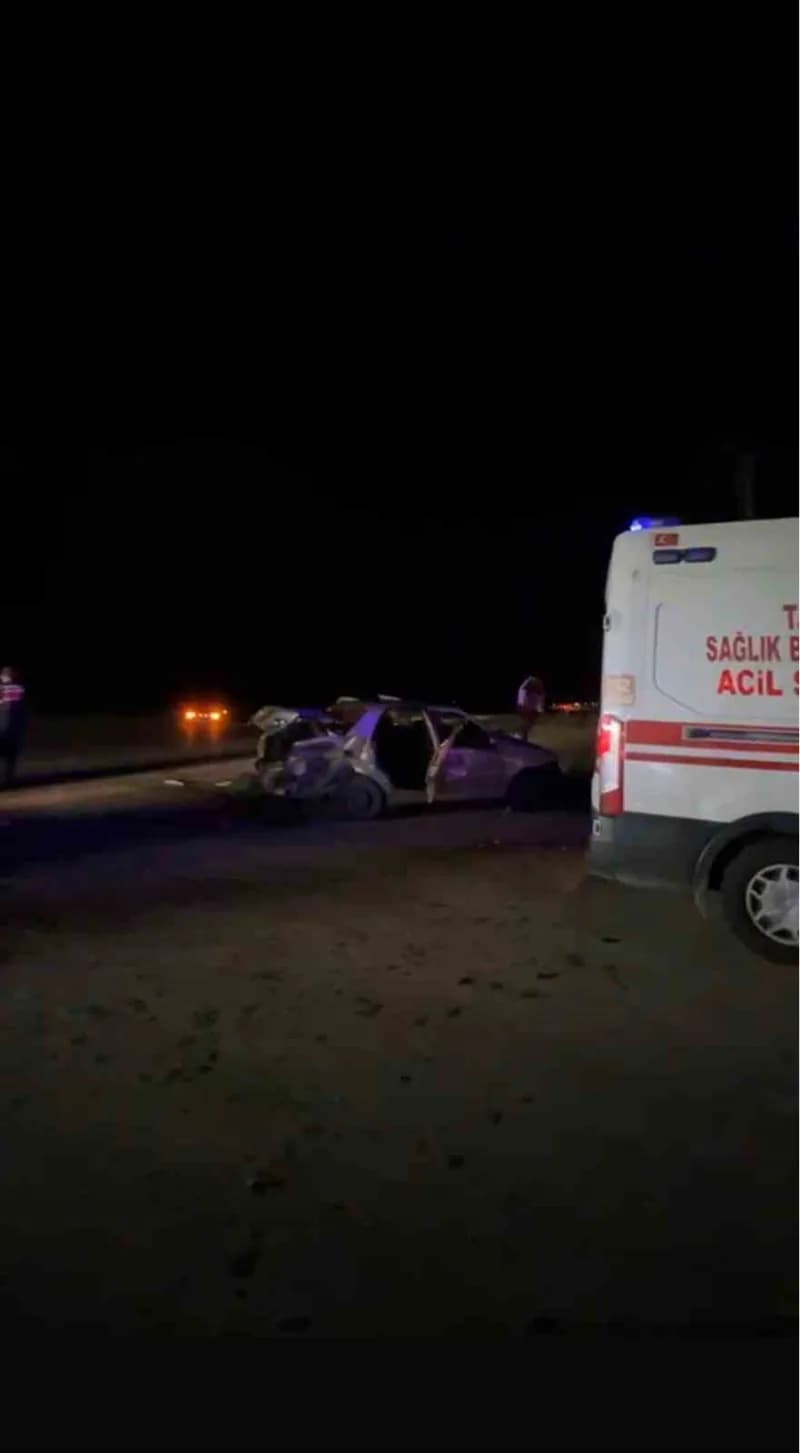 Nevşehir’de iki otomobilin çarpışması sonucu meydana gelen trafik kazasında 4 kişi yaralandı.