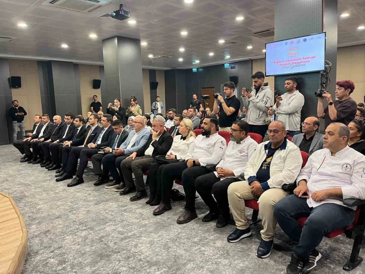 Niğde’de 2-11 Ekim 2026 tarihleri arasında düzenlenecek 6. Niğde Gastronomi Festivali’nin lansman toplantısı yapıldı.