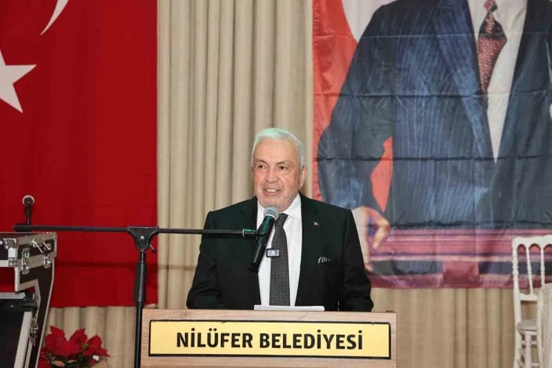 Nilüfer Belediyesi, Gaziler Günü dolayısıyla düzenlediği buluşmada Şehit Aileleri, Gaziler ve yakınlarını aynı sofrada b