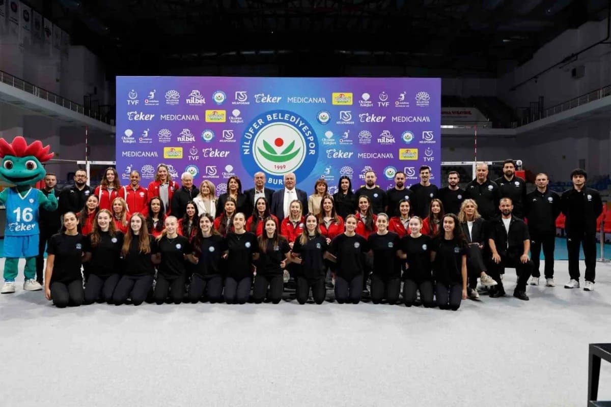 Vodafone Sultanlar Ligi’nde Bursa’yı temsil eden tek Takım olan Nilüfer Belediyespor Eker Kadın Voleybol Takımı, 2026-20