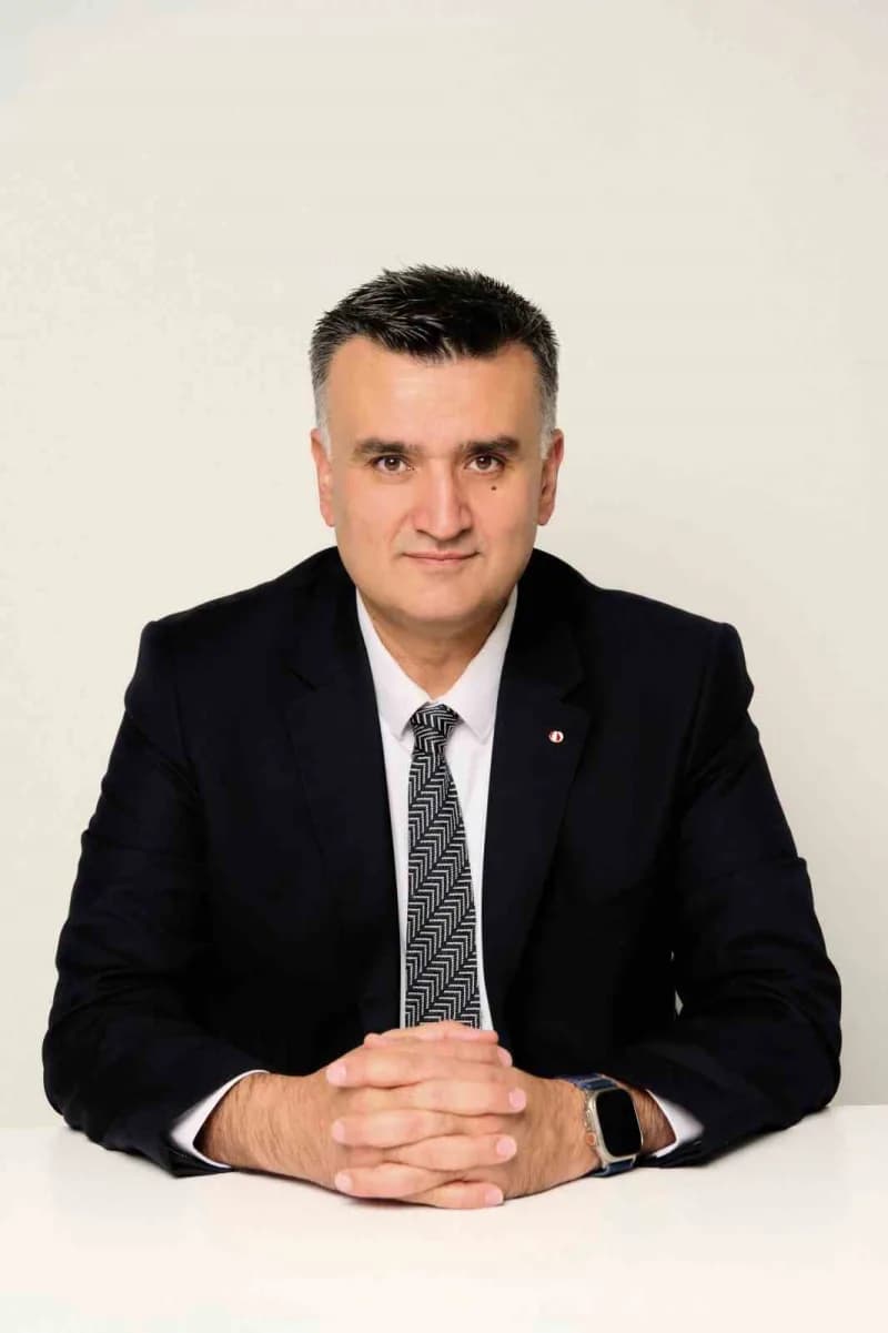 ODTÜ Rektörü Prof. Dr. Ahmet Yozgatlıgil