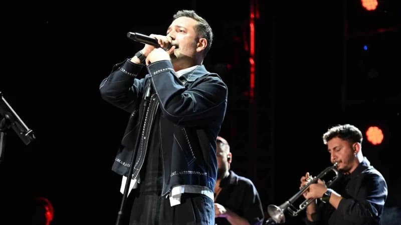 Oğuzhan Koç, Edirne'de konser verdi