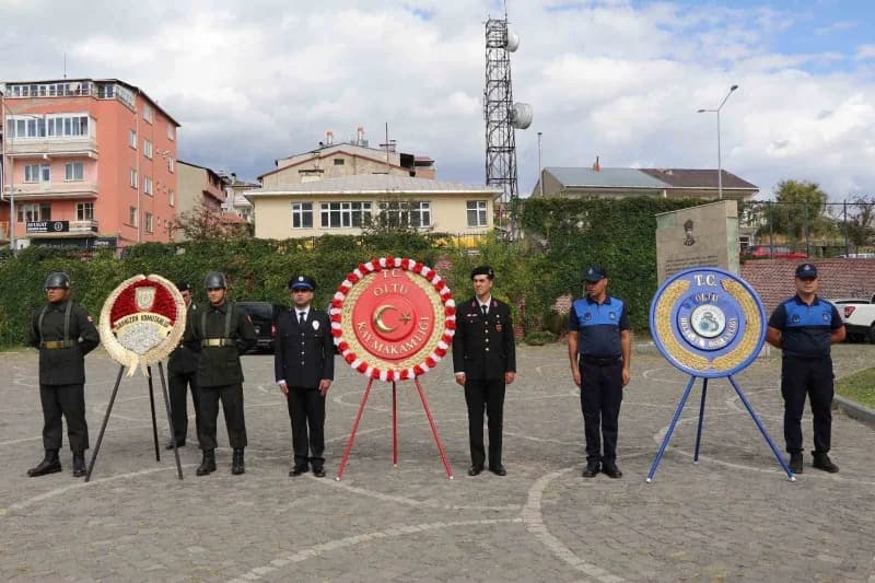 Erzurum’un Oltu ilçesinde, 19 Eylül Gaziler Günü düzenlenen resmi tören ve programlarla kutlandı.