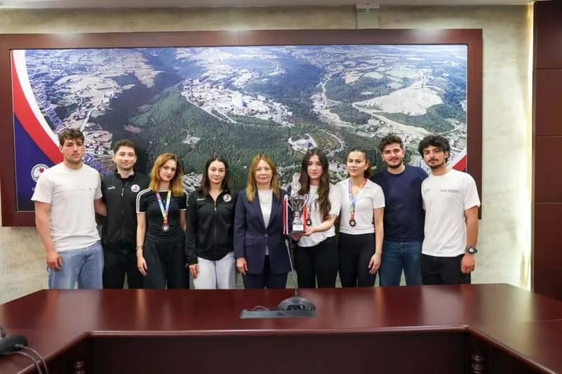 Ondokuz Mayıs Üniversitesi (OMÜ) öğrencileri, 2025-2026 eğitim-öğretim yılında Türkiye Üniversite Sporları Federasyonu (