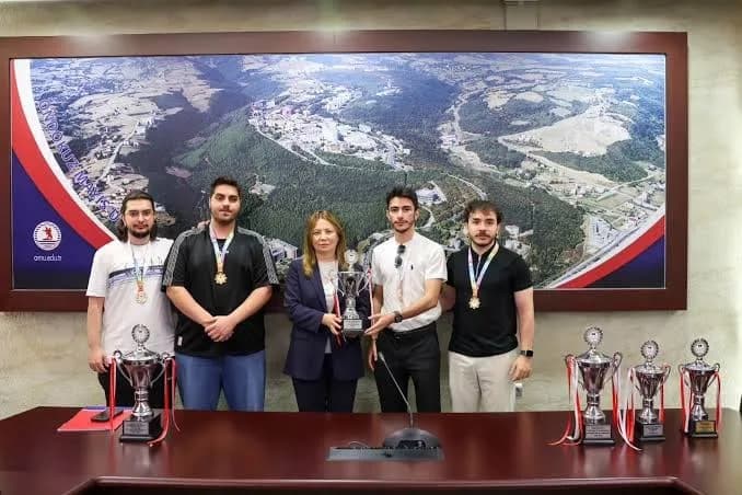 Ondokuz Mayıs Üniversitesi (OMÜ) öğrencileri, 2025-2026 eğitim-öğretim yılında Türkiye Üniversite Sporları Federasyonu (