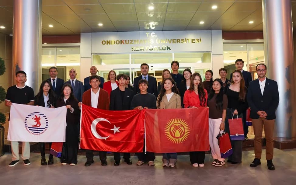 Ondokuz Mayıs Üniversitesi’nde Kırgızistan Başkonsolosu ve Kırgız öğrencilerin buluşması