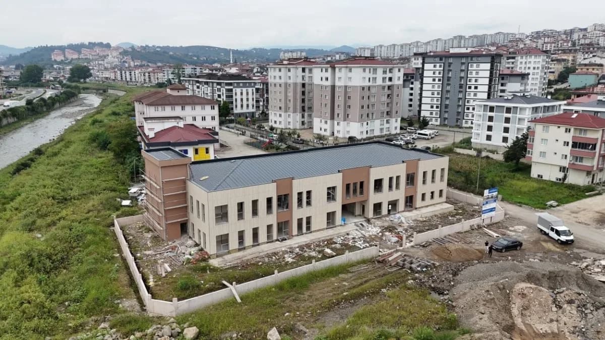 Ordu Büyükşehir Belediyesi tarafından yapımı sürdürülen ‘engelli Gündüz Bakım, Aile Danışmanlığı ve Rehabilitasyon Merke