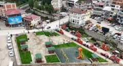 Ordu Gölköy ilçesinde yeni yapılan modern meydan ve çocuk oyun alanı