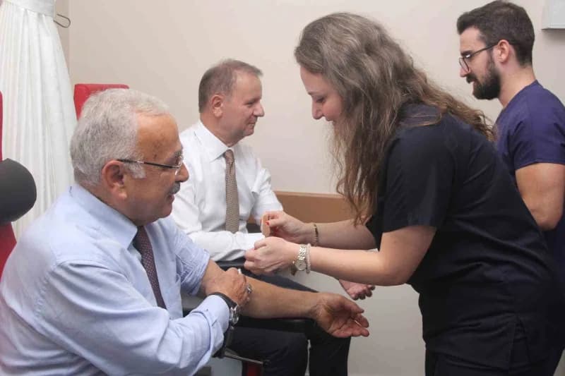 Başkan Güler ve ilk muayene olması