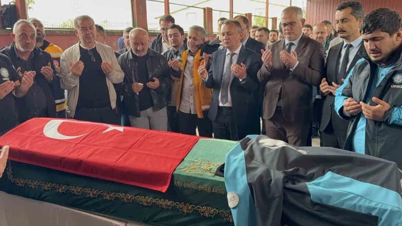 Törene, Samsun İl Sağlık Müdürü Uzm. Dr. Mustafa Uras, Sağlık Hizmetleri Başkanı Uzm. Dr. Kemal Serhan Sandıkçı, Destek