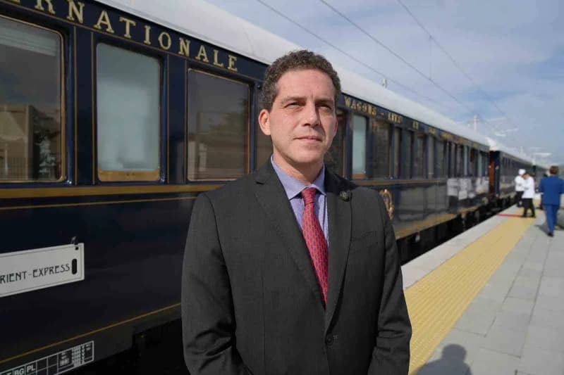 Sekiz yıldır trende görev yapan Tren Müdürü Francesco Bonotto, İstanbul’a ulaşmak üzere Edirne’ye geldiklerini belirtere