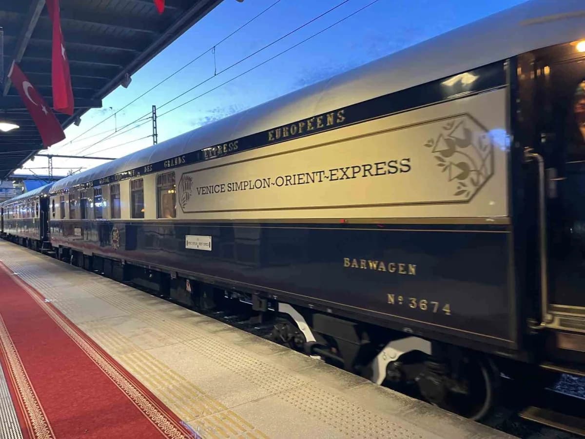 Agatha Christie’nin "Doğu Ekspresi’nde Cinayet" adlı eserine de ilham veren Orient Express, tarihi güzergâhını günümüzde