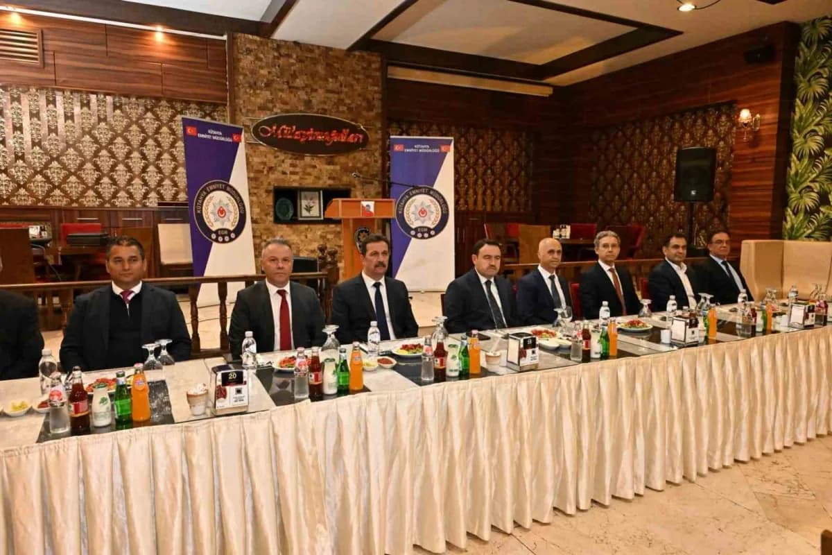 Osman Elbir için Kütahya’da veda yemeği düzenlendi