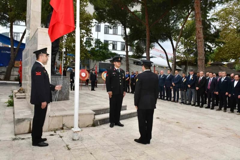 Osmaneli’nde 19 Eylül Gaziler Günü dolayısıyla çeşitli programlar düzenlendi.