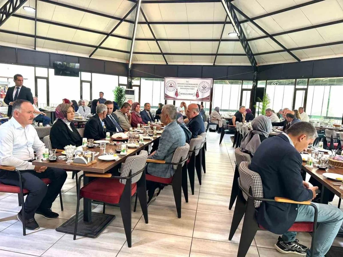 Osmaneli’nde 19 Eylül Gaziler Günü dolayısıyla çeşitli programlar düzenlendi.