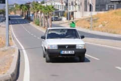 Kahramanmaraş'ta otomobilini kendisi boyayan vatandaşın aracı