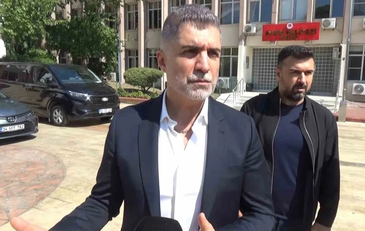 Aydın’da kardeşi Sibel Deniz Semerci hakkında açılan hakaret davasında tanık olarak dinlenen Özcan Deniz, duruşma sonras