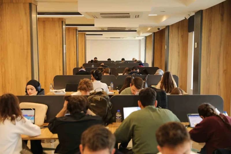 Samsun Büyükşehir Belediyesi (SBB) tarafından gençlerin eğitim, sosyal ve günlük yaşam ihtiyaçlarına destek olmak amacıy