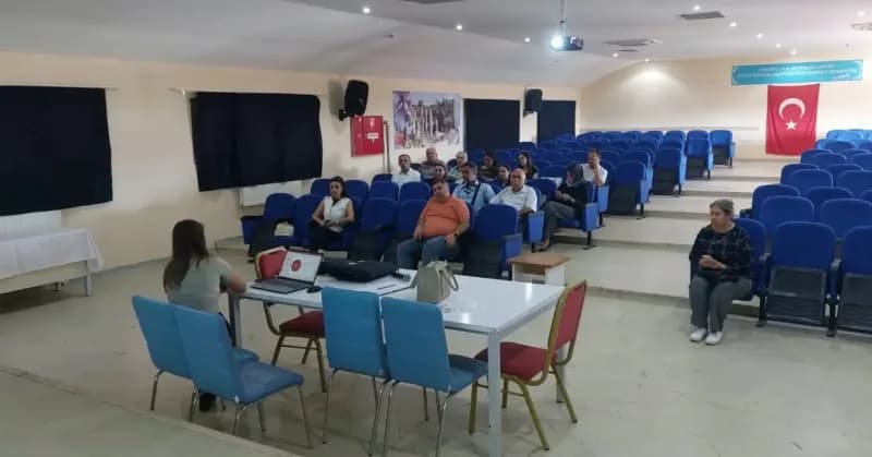 Sultanhisar’da okul idarecilerine rehberlik hizmetleri hakkında bilgilendirme toplantısı