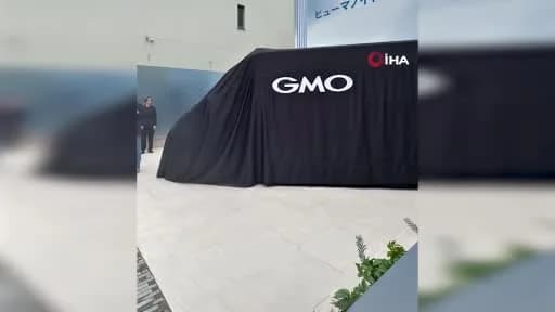 Japonya’da insansı robotlar için geliştirilen özel robot ambulansı aracının dış tasarımı
