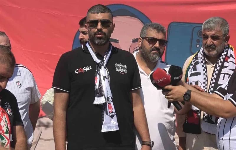 Son olarak çarşı Barikart taraftar Grubu sorumlularından İbrahim Dostel, ailenin büyük bir acı çektiğini aktardı.
