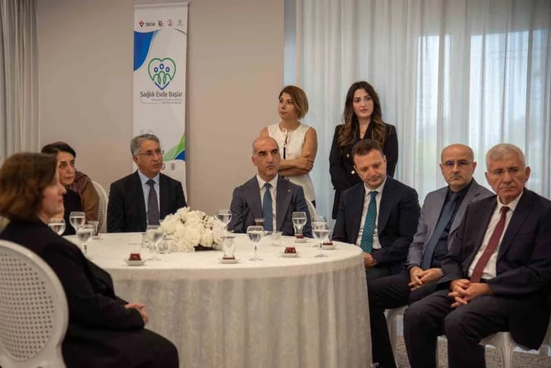 Ondokuz Mayıs Üniversitesi (OMÜ) ile Altınkum Özel Eğitim iş birliğinde, Özel çocukların ailelerinin Sağlık okuryazarlığ