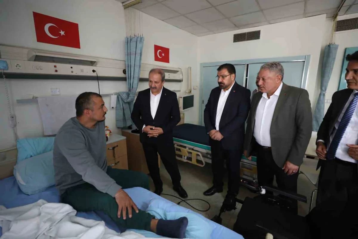 Sağlık-Sen Genel Başkanı Mahmut Faruk Doğan ve heyeti, Ankara Gaziler Fizik Tedavi ve Rehabilitasyon Eğitim ve Araştırma