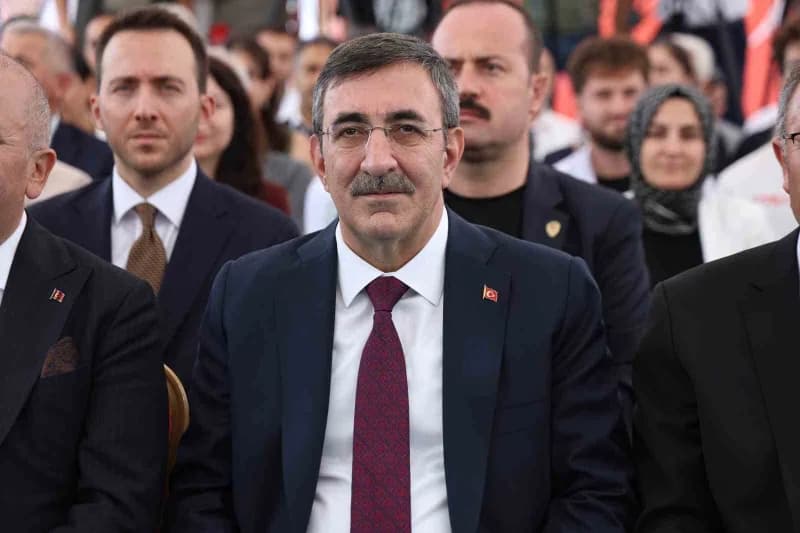Cumhurbaşkanı Yardımcısı Cevdet Yılmaz