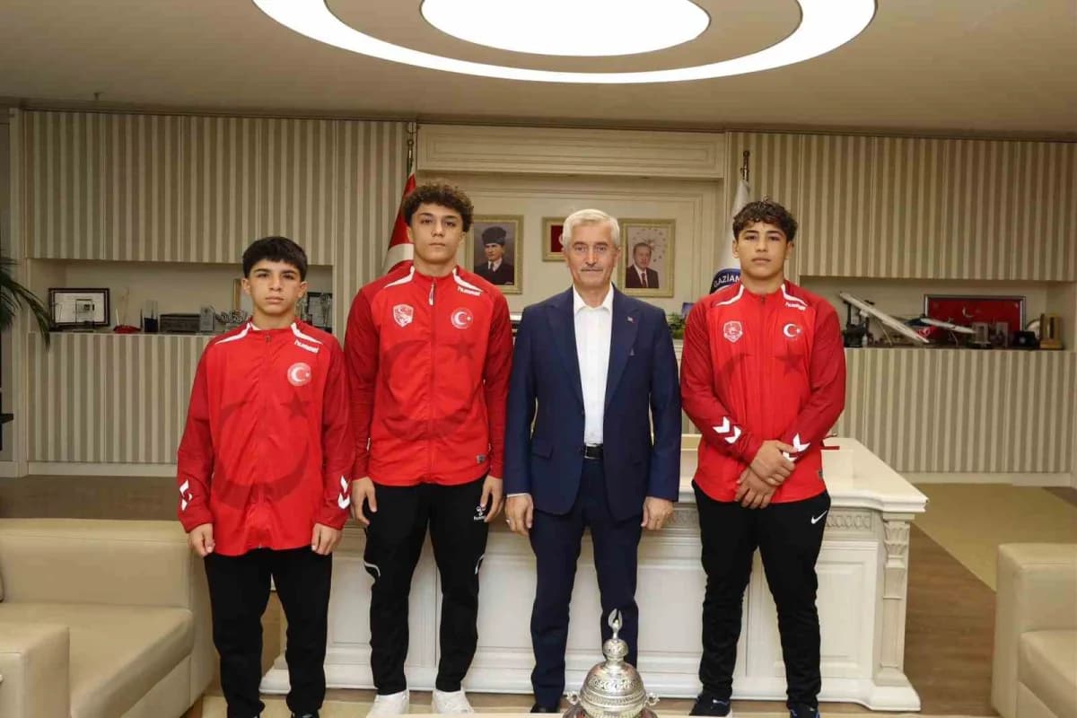 Şahinbeyli güreşçiler Balkan Şampiyonası yolunda
