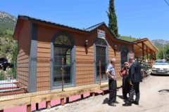 Adana Saimbeyli’de belediye tarafından yapılan muhtar evi binası