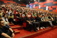 Sakarya Uygulamalı Bilimler Üniversitesi'nde 2026-2027 akademik yılı İlk Ders etkinliği sırasında öğrenciler ve konuşmac