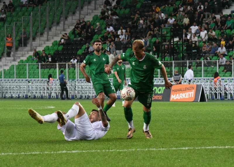 Sakaryaspor, 2026-2027 sezonunun ilk 3 haftasında sergilediği performansla, geçen sezonun aynı dönemine kıyasla büyük bi